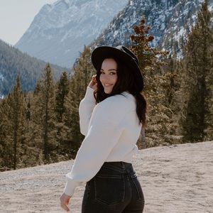 Meet your Posher, Ashleigh